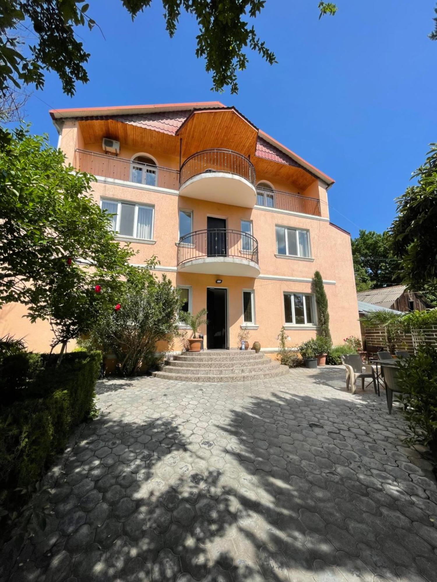 Villa Varketili Garden Tbilissi